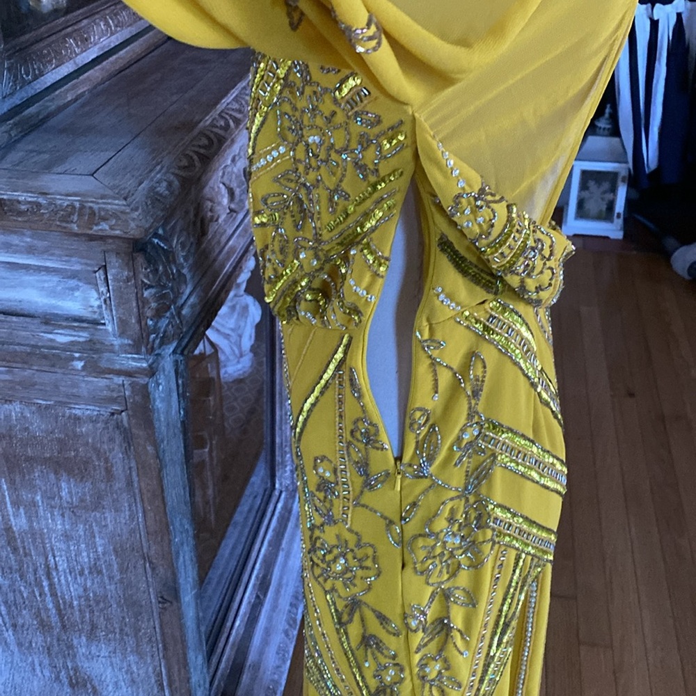 ASOS BEADED SPECIAL OCCASION LONG SLEEVE DRESS OPEN BACK 4 NEW - Picture 8 of 11